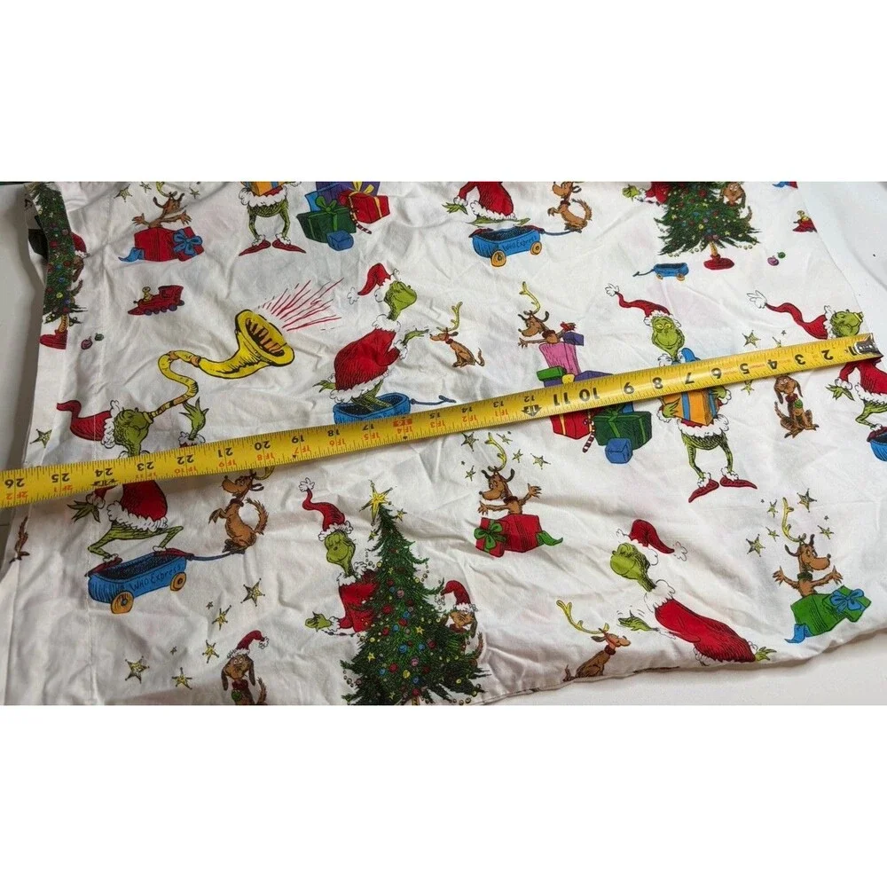 Pottery Barn Kids Dr. Seuss the Grinch Max Organic Pillow Cover